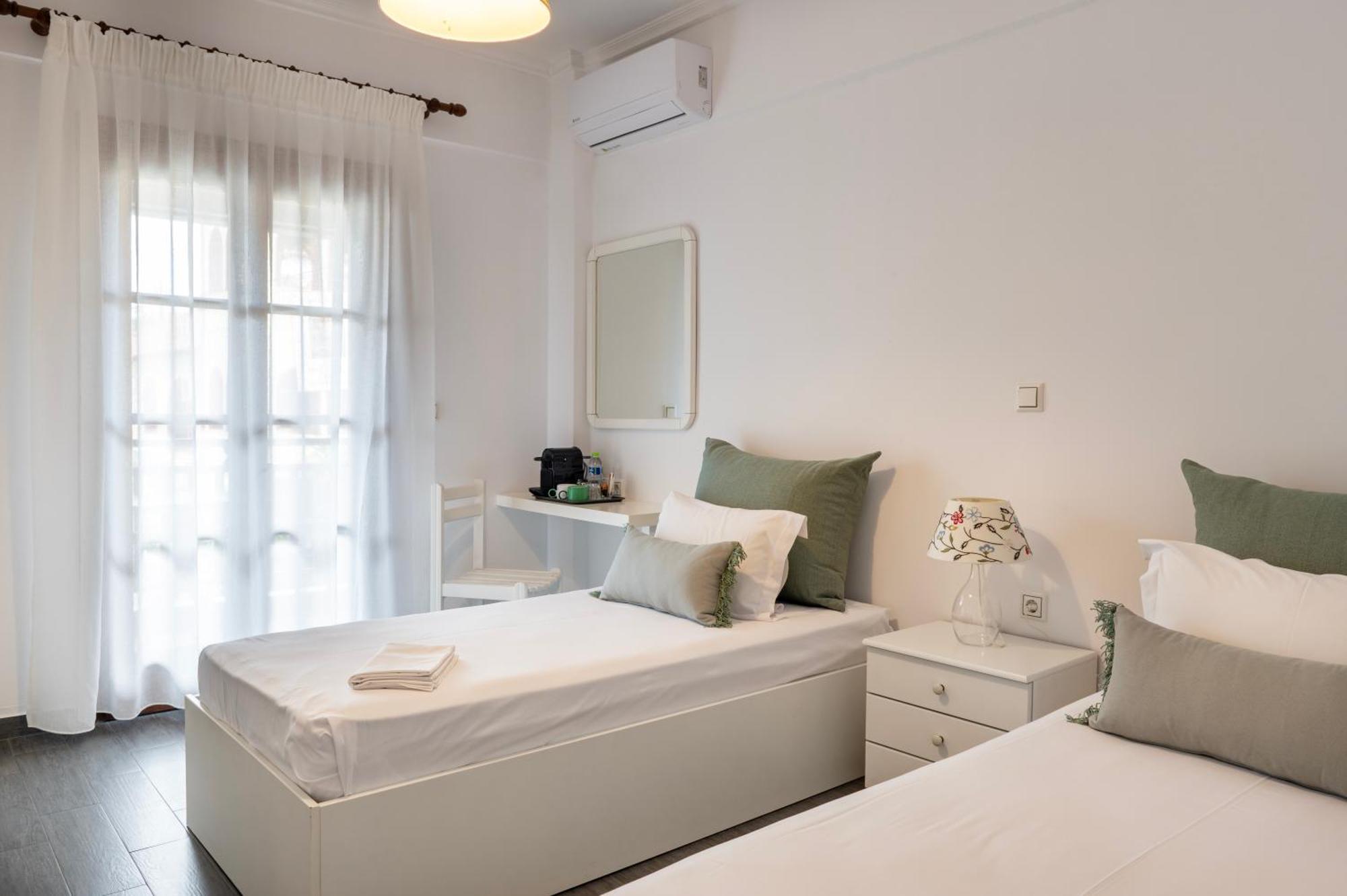 Hotel Theopisti Ouranoupoli Ngoại thất bức ảnh